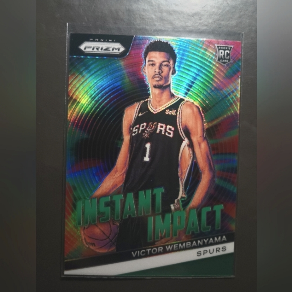 VICTOR WEMBANYAMA 2023 Prizm Basketball - Instant Impact Green #3 (RC) Spurs